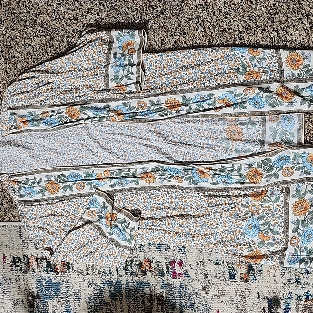 Camino, Floral print, never worn, all size fits all